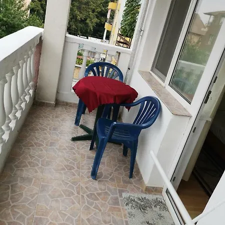 Anele,kiten * كيتن